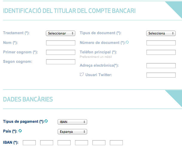Emplena les dades del titular del compte bancari, les dades bancàries, i confirma la petició